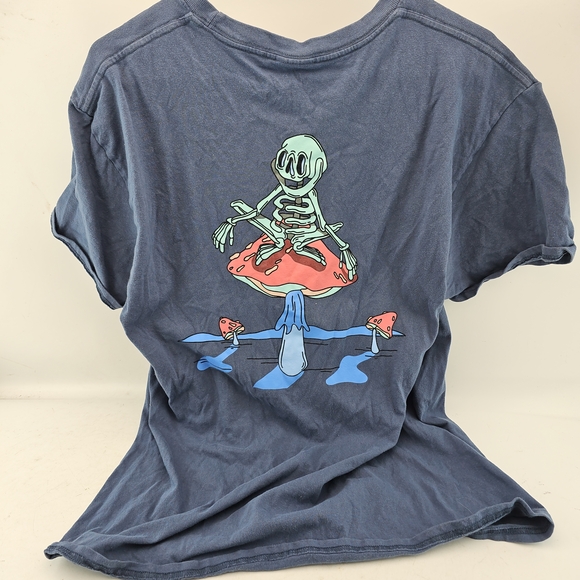 Blue Graphic Tee - Picture 3 of 4